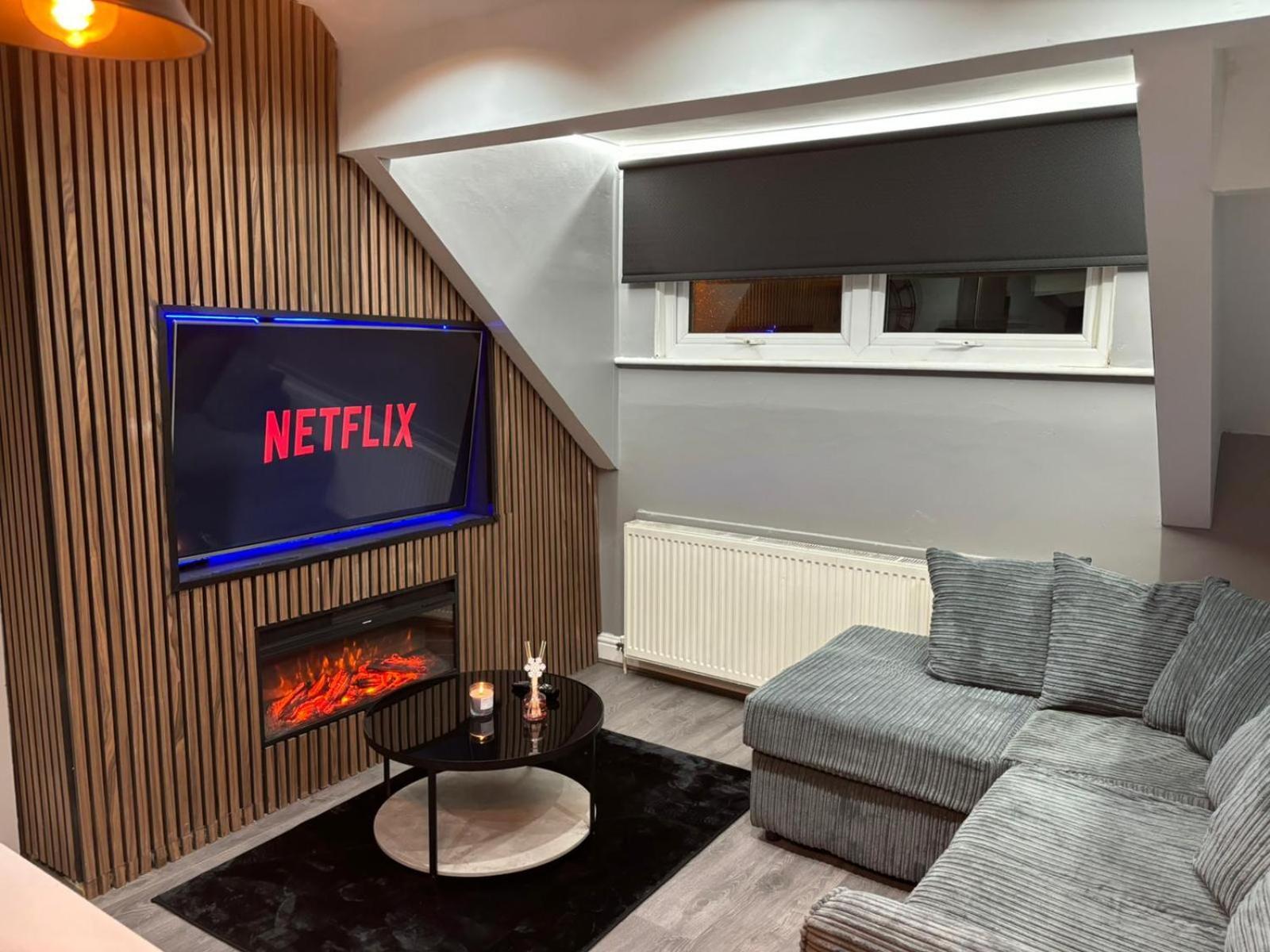 Toller Heights Apartment *