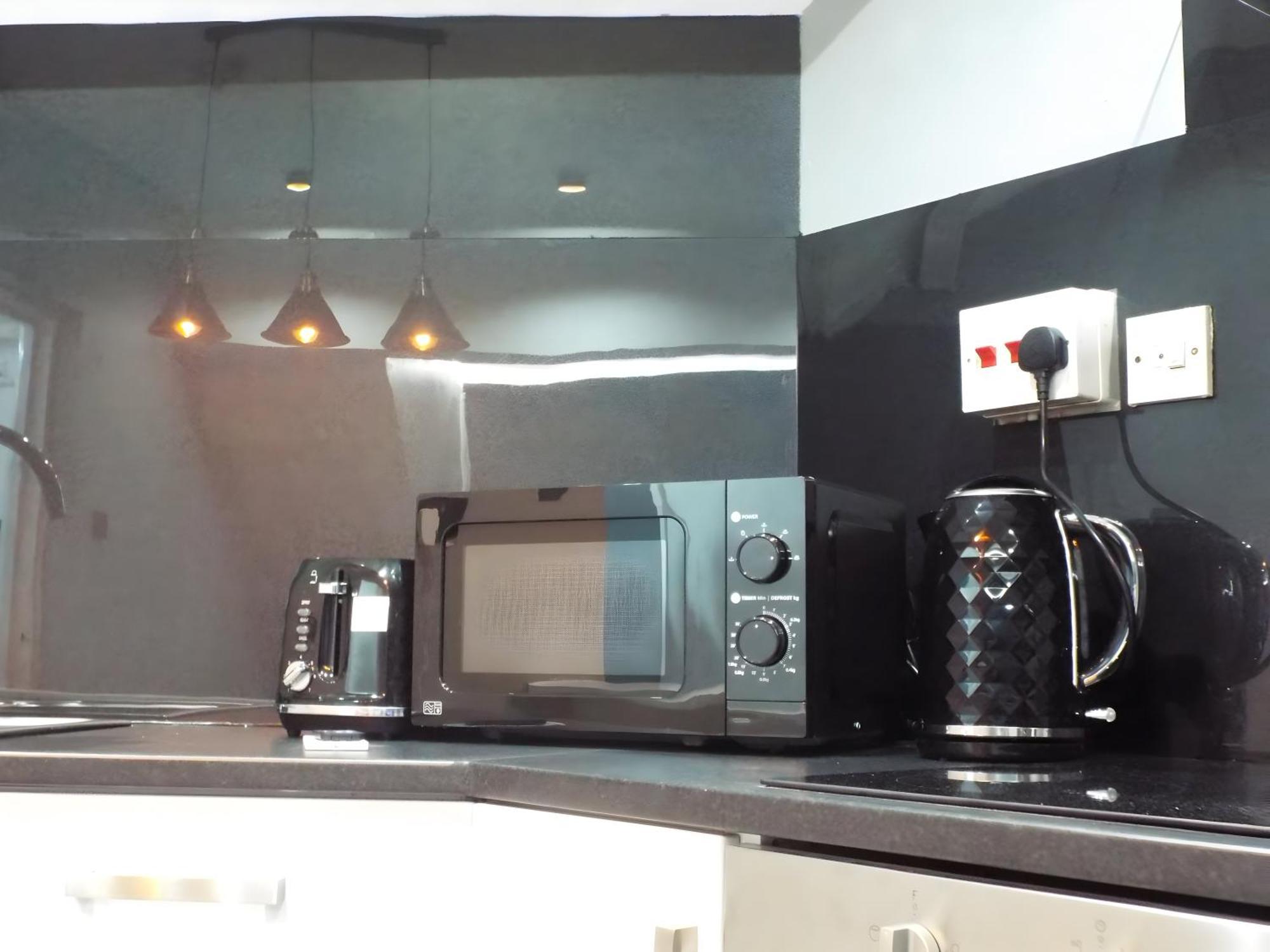 Toller Heights Apartment *